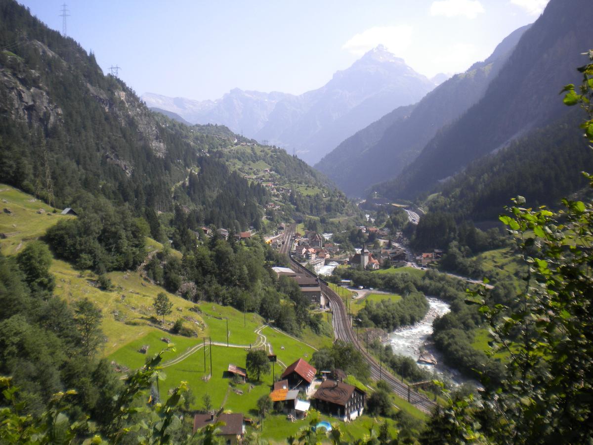 Hotel Gotthard Гуртнеллен Экстерьер фото